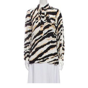 GUCCI Silk Animal Print Button-Up Top Size: XS | U